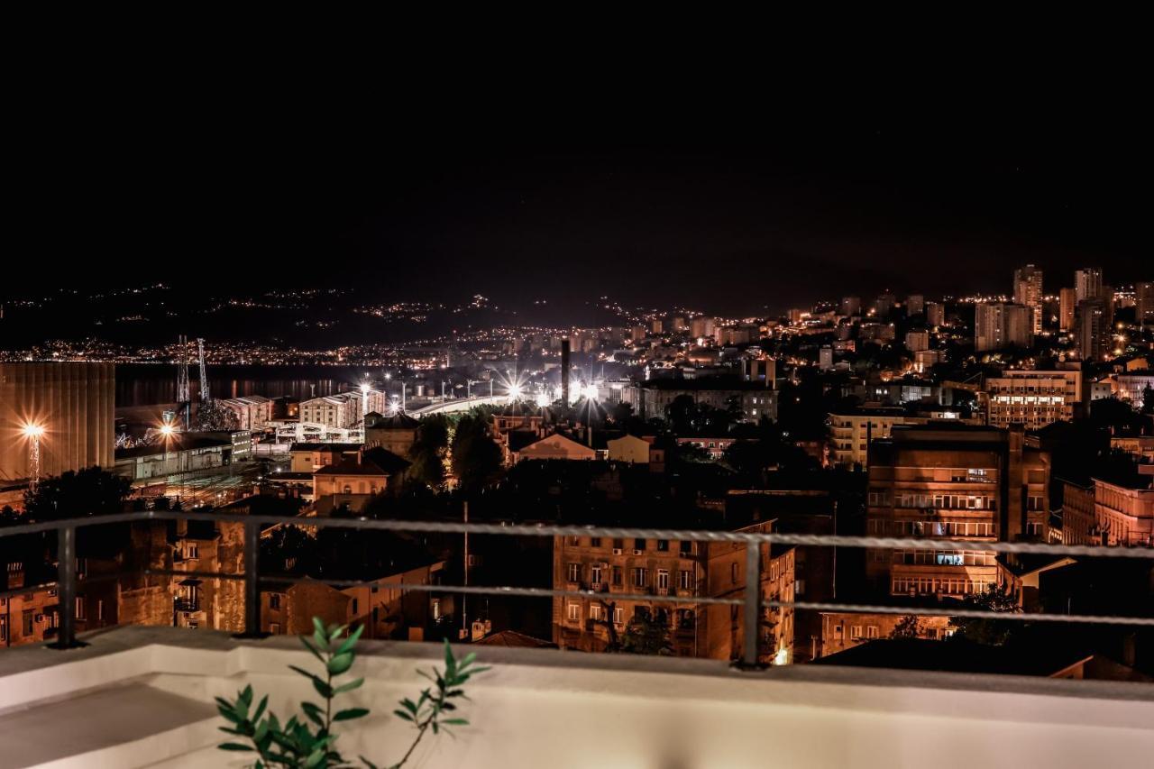 Ferienwohnung 105M2 Penthouse Sea View Rijeka With Free Garage Parking Exterior foto