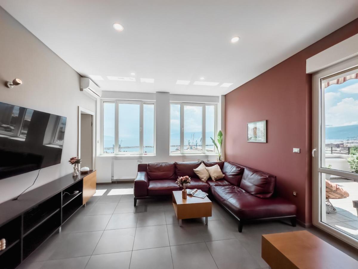 Ferienwohnung 105M2 Penthouse Sea View Rijeka With Free Garage Parking Exterior foto